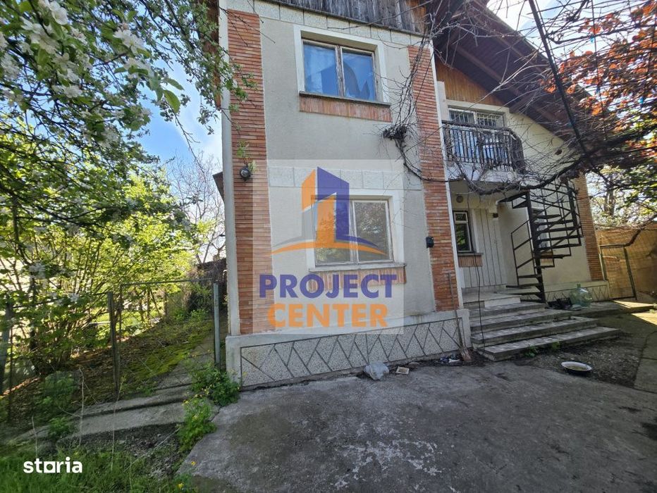 Casa cu 4 camere, anexa si teren de 1416 mp in Leordeni