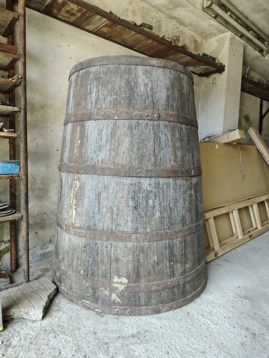 Каца,  дървена 500 л.
