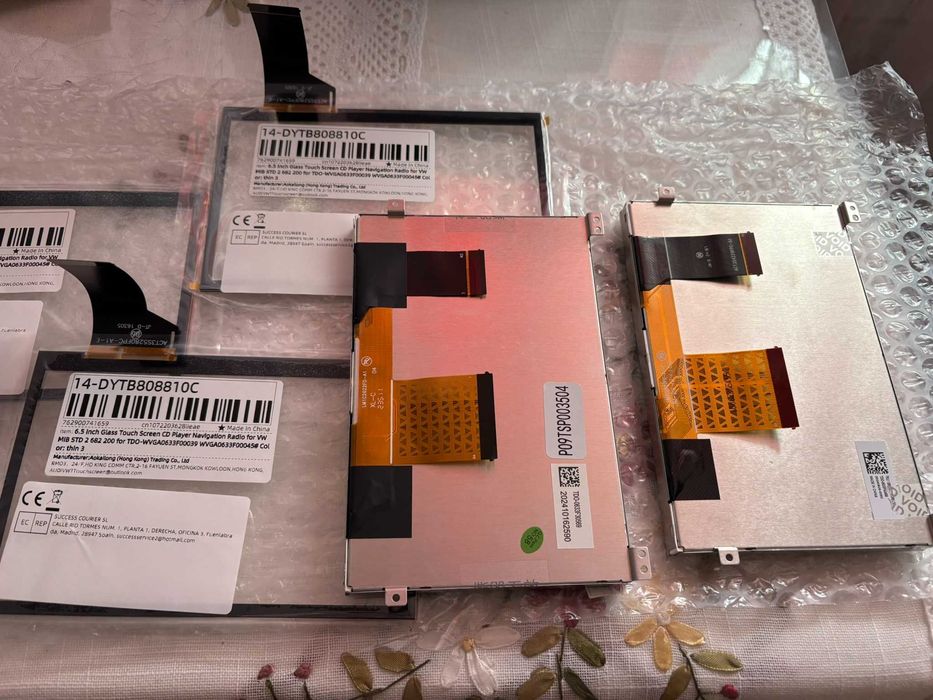 Display complet nou si touchscreen MIB2 STD2 PQ- garantie 24 luni