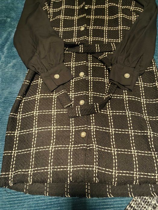 Дамска рокля букле Reserved