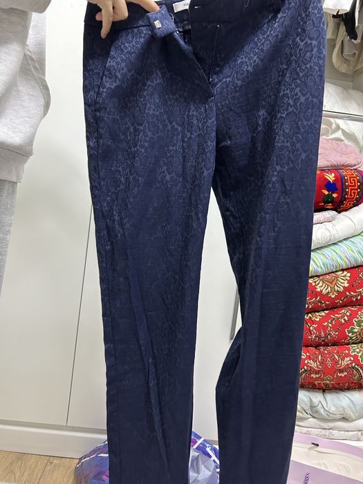 Женский брюки за 1000 тенге