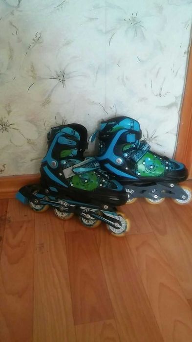 Продам ролики 37-41