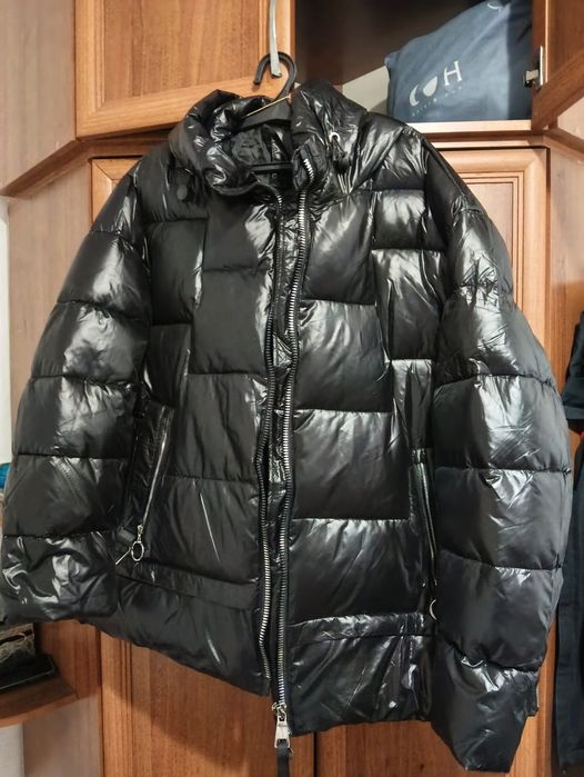 Продам теплую куртку