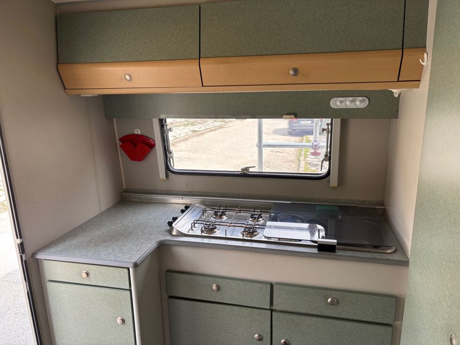 Rav 4 -Karavana beyerland !!!