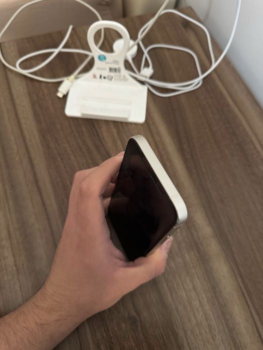 İphone 12 64gb отлично състояние