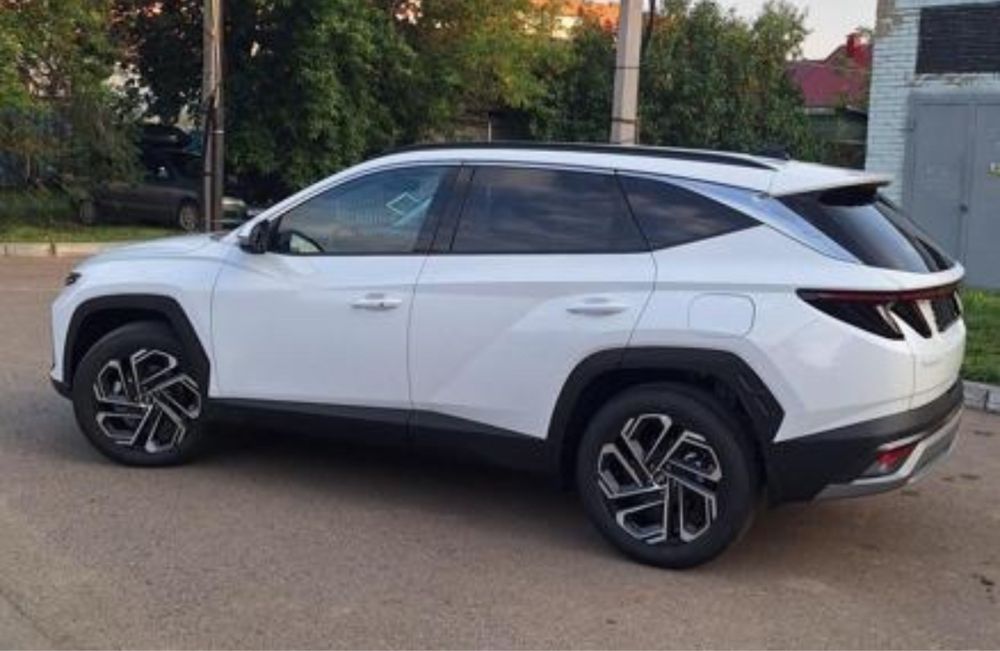 Hyundai Tucson 2.5 Полная