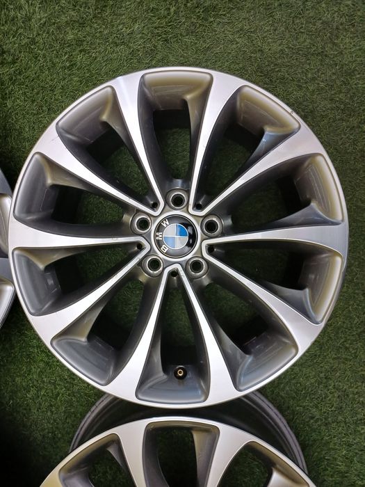 Диски R18 5x120 на BMW.