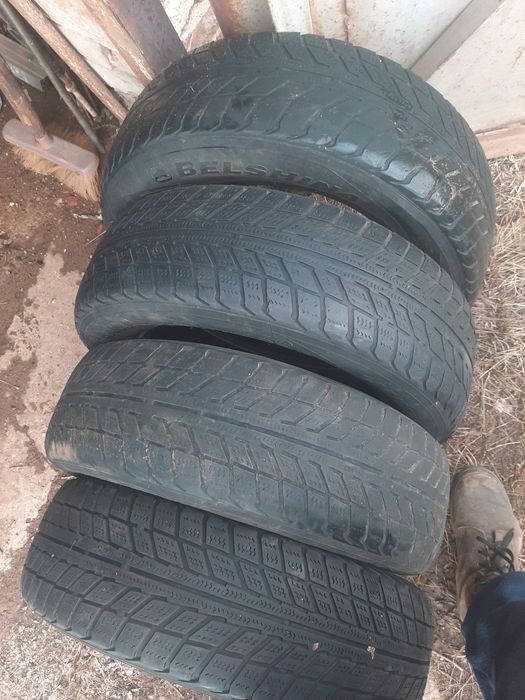 продам всесезонную  резину
