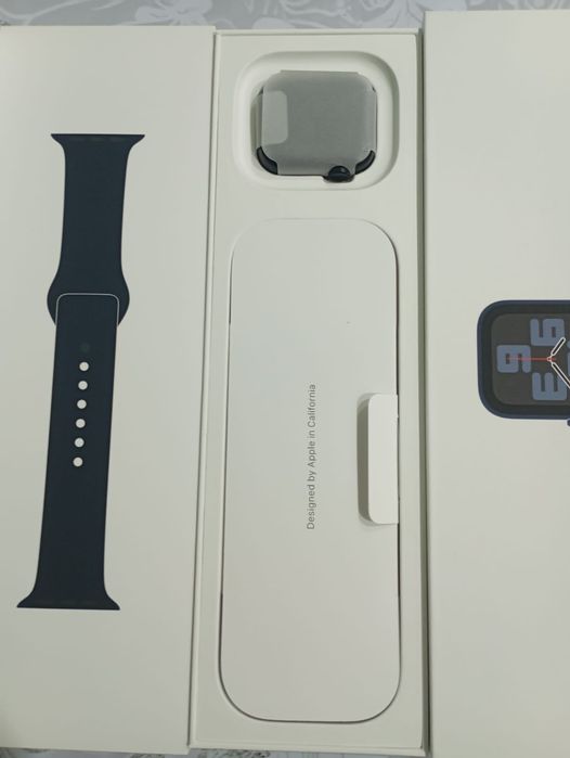 Совершенно новые Apple watch SE Gen 2 40mm Midnight