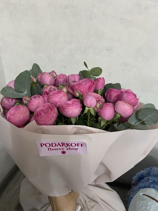 Цветы,кустовые розы