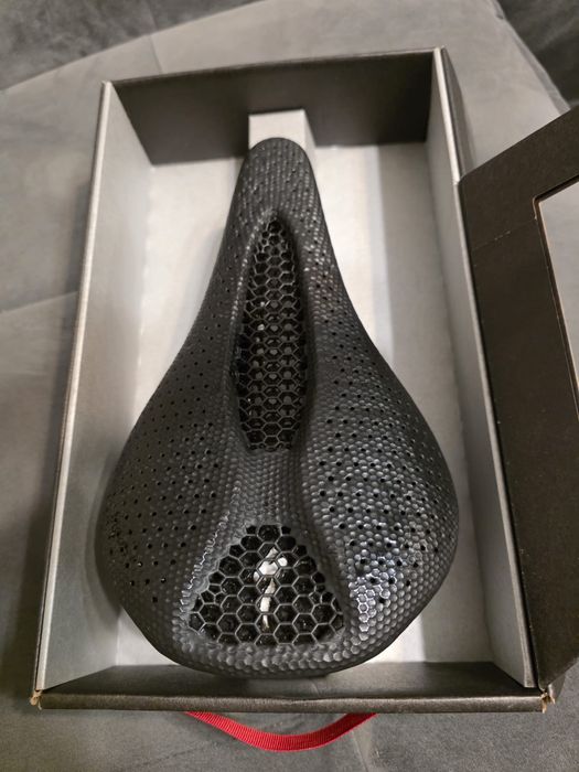Șa specialized mirror 143mm