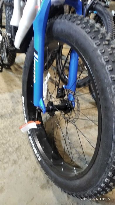 СнегВелосипед  26"х4,0 алюминивая рама 19" ,вилка ла-каут,диски26х  4"