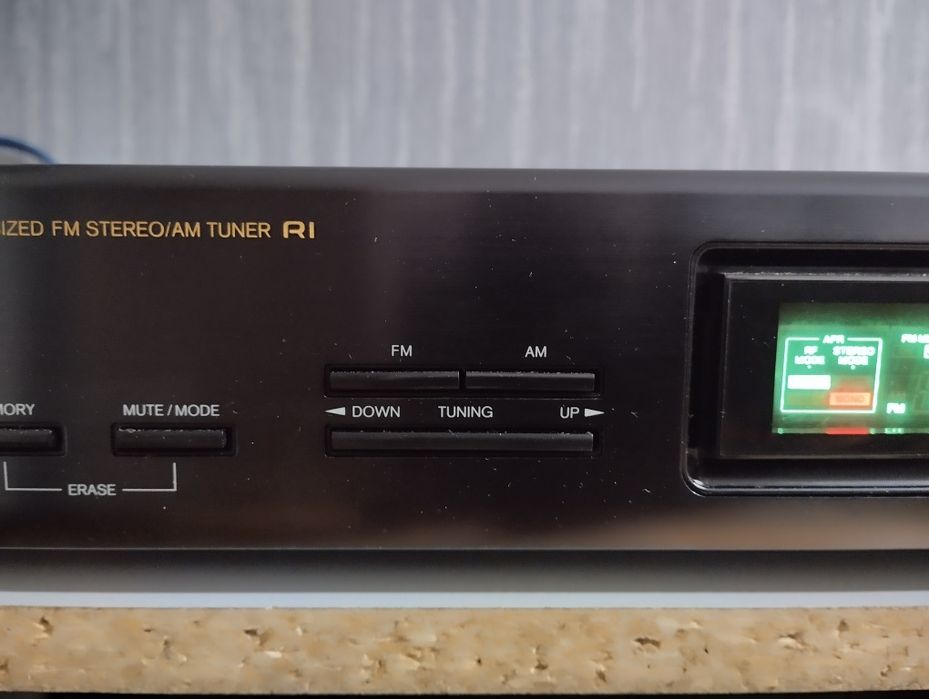 Тюнер Т 4830 FM диапазон