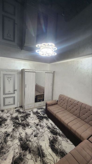 Срочно!! 4 Хонали квартира сотилади