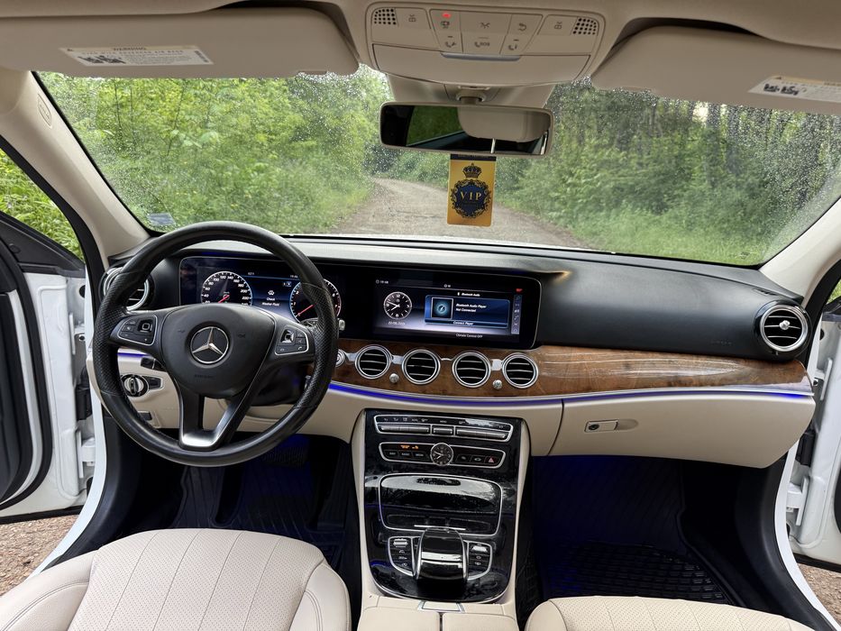 Mercedes Benz E300 2018