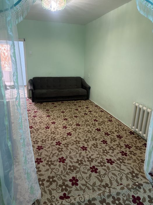 Продается 2 х конмнатная квартира на 2 этаже