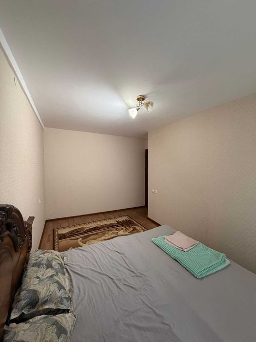 продается 3 ком район Схи