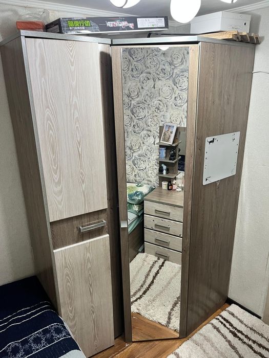 Спальный гарнитур в хорошем состоянии