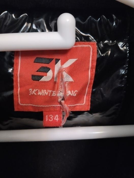 Продам подростковые куртки