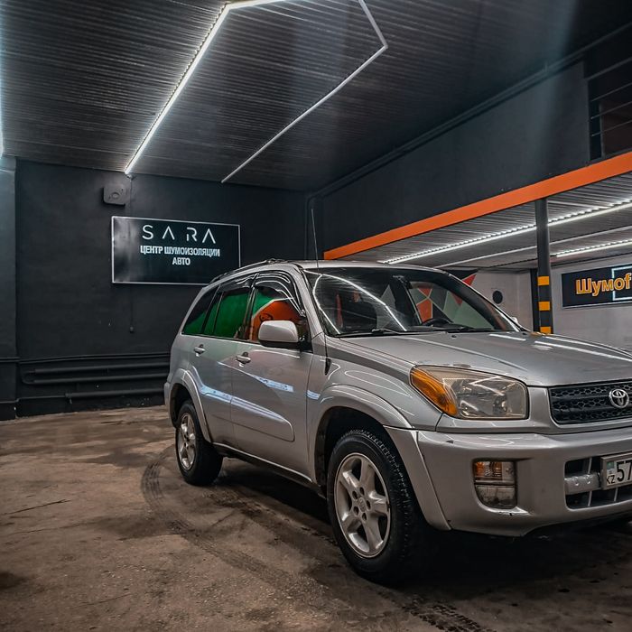 Toyota RAV4 продам