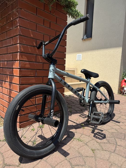 Bicicleta BMX Cult Juvenile