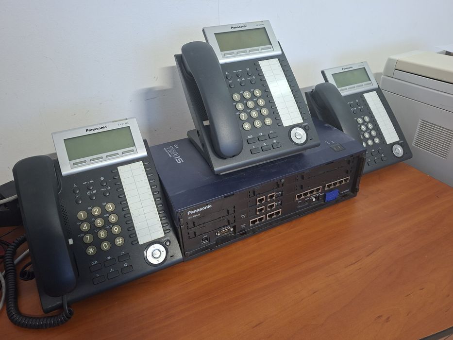 Телефонна централа Panasonic KX-TDA15