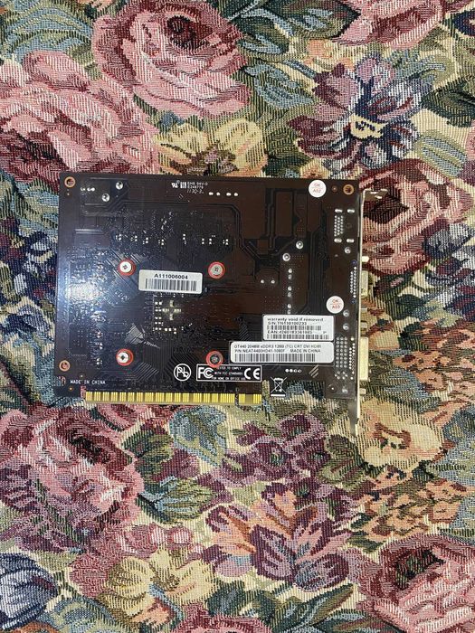 Две Видеокарты gt 440 2gb и gt 630