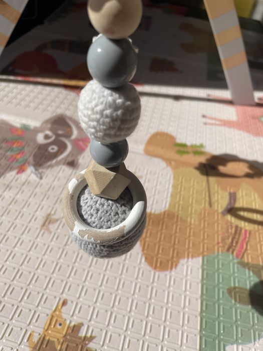 Centru de activități din lemn, Baby gym