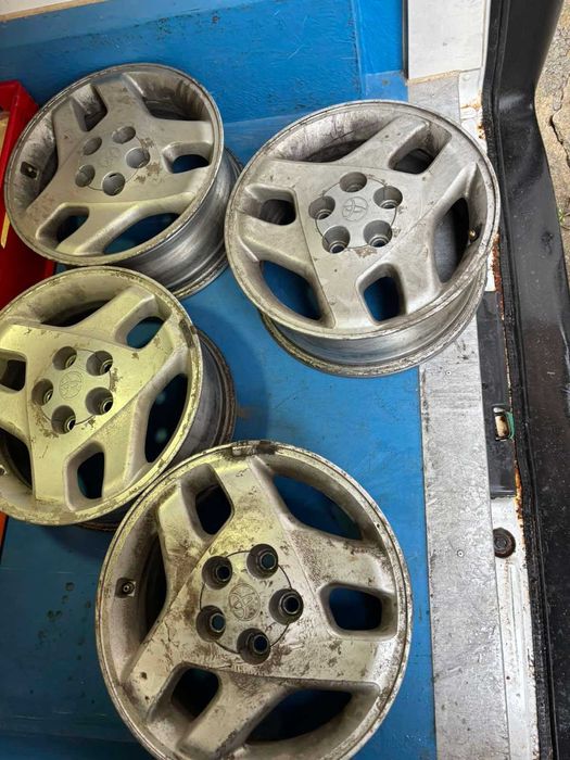 Лети джанти за Toyota 16цола 5 х114, 3