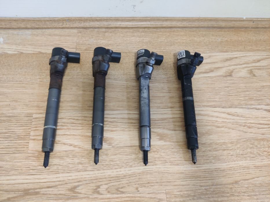 A6110701288 injector injectoare Mercedes 2.2cdi 2.7cdi OM611 1999-2006