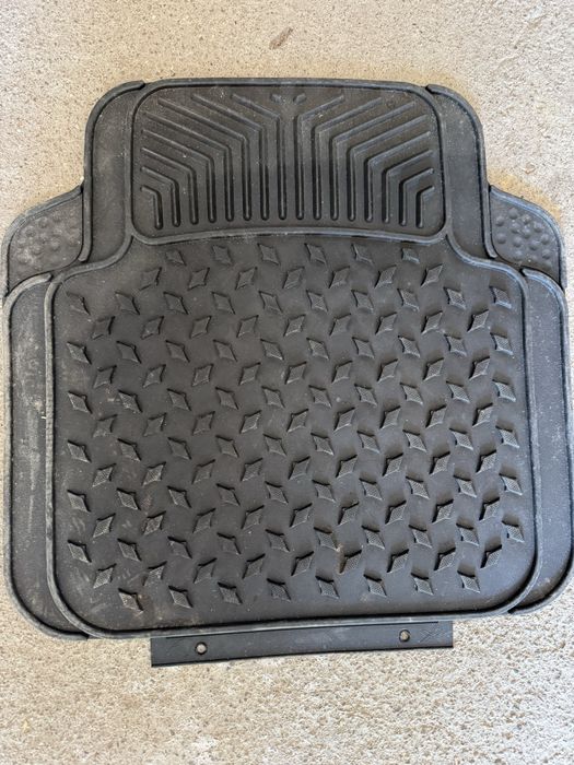 Стелки за кола, ползвани около 2 седмици с подарък  само