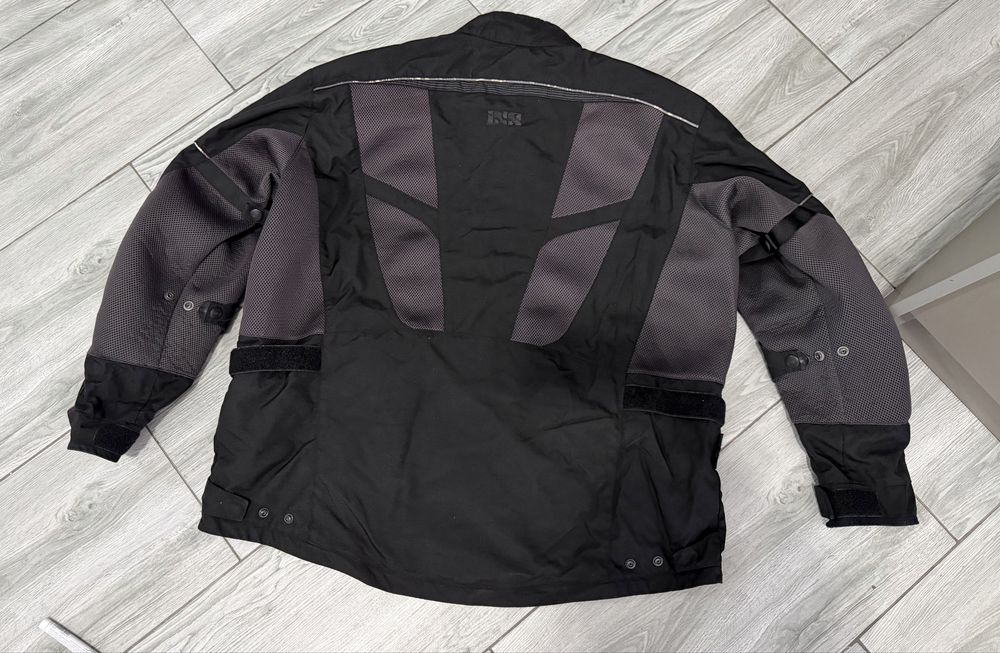 Geaca moto iXS cu protectii