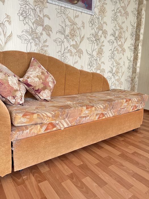 Продам софу, самовывоз