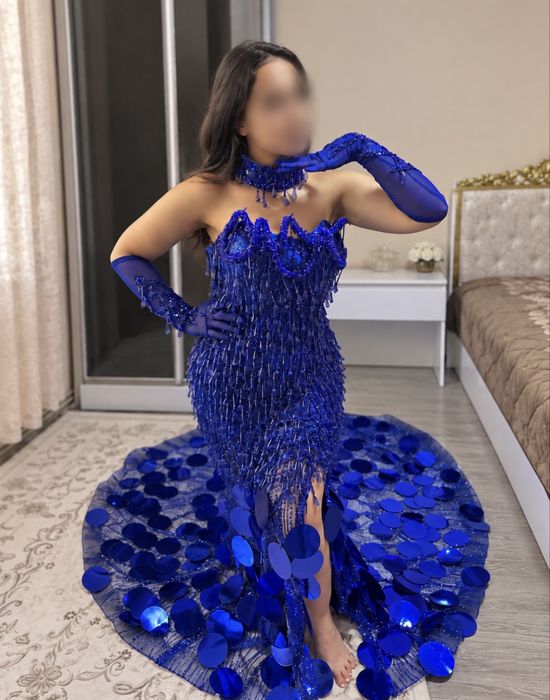 Официална синя рокля