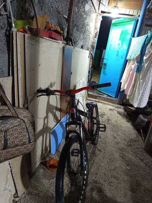 Продам велик на колёсах но нет суппорта