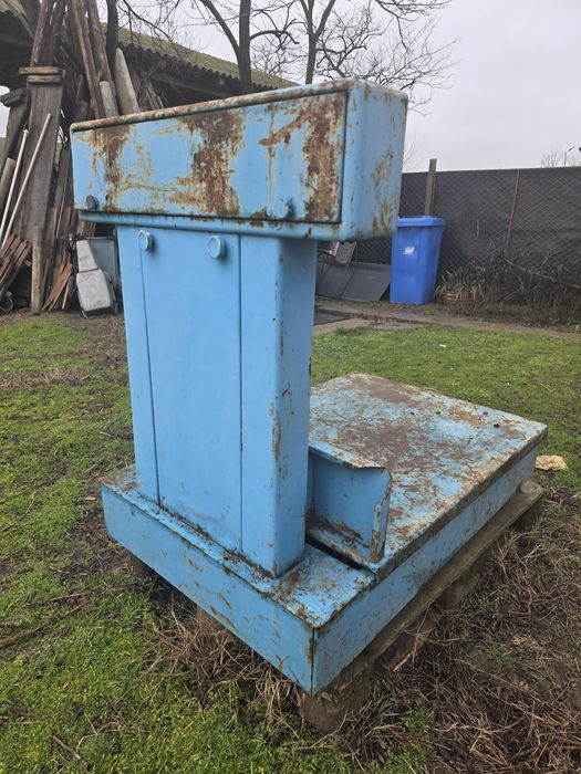 Cantar de 1 tonă în perfecta stare