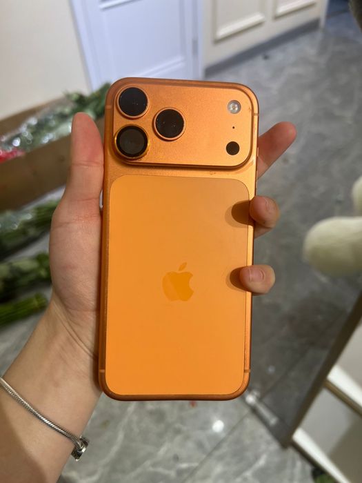 Айфон 17 про макс 256гб срочно