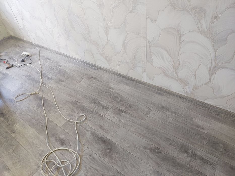 Укладка линолеума