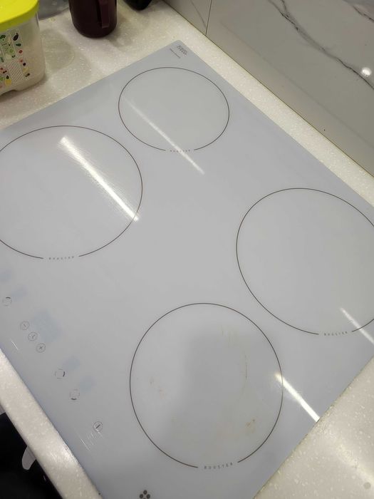 Варочная поверхность Hansa