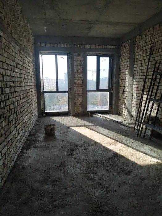 Продаётся коробка ЖК Wiston Ц2