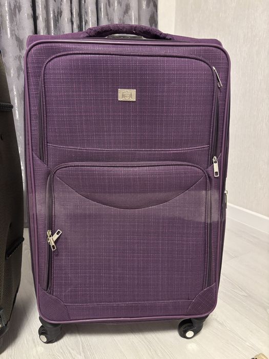 Продается чемодан