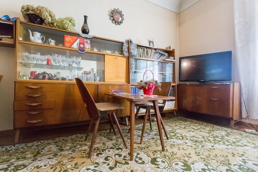 Продается однокомнатная квартира на Юнусободе