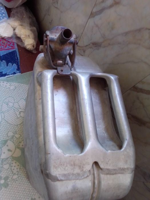 Канистра советская