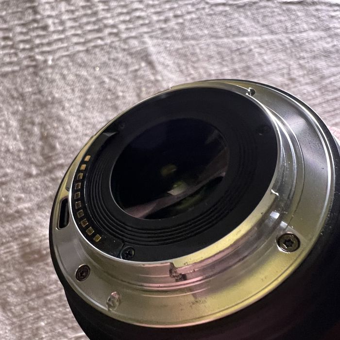 Объектив Sirui Sniper 16mm f.1.2 Sony E-Mount APS-C