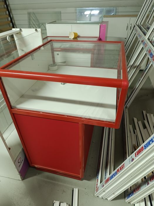 Продам торговое оборудование для золотых изделий