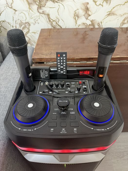 Колонка блютуз и караоке