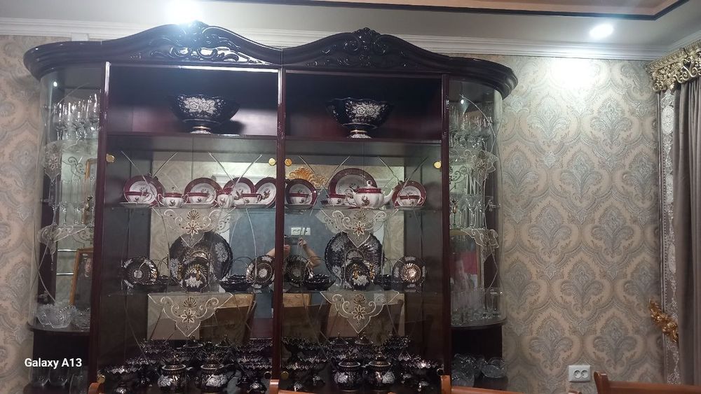 Stol_stul. Gorka Italiya