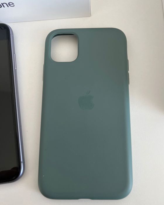 iPhone 11 64GB - отлично състояние