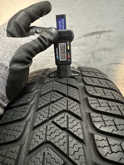 Гуми 215/55/16 PIRELLI Sottozero Winter