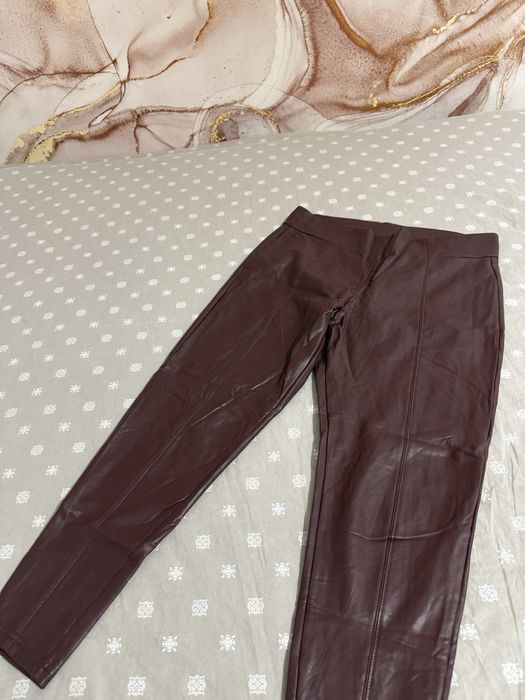 Pantaloni de piele marks&spencer